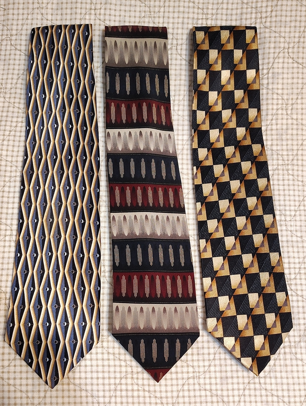 Men's Classic Patterned Tie - Navy, Black, Gold Options